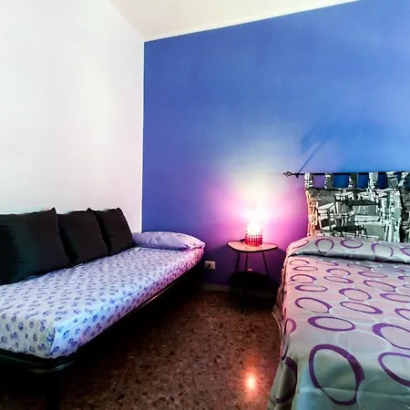 Daire Bertossi House *