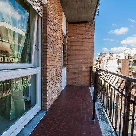 Daire Bertossi House Roma